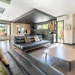 Casa vacanze Modern With Private Pool *