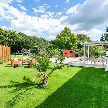 Modern With Private Pool Saint-Aignan-Grand-Lieu