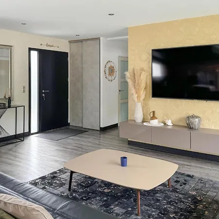 Modern With Private Pool * Saint-Aignan-Grand-Lieu